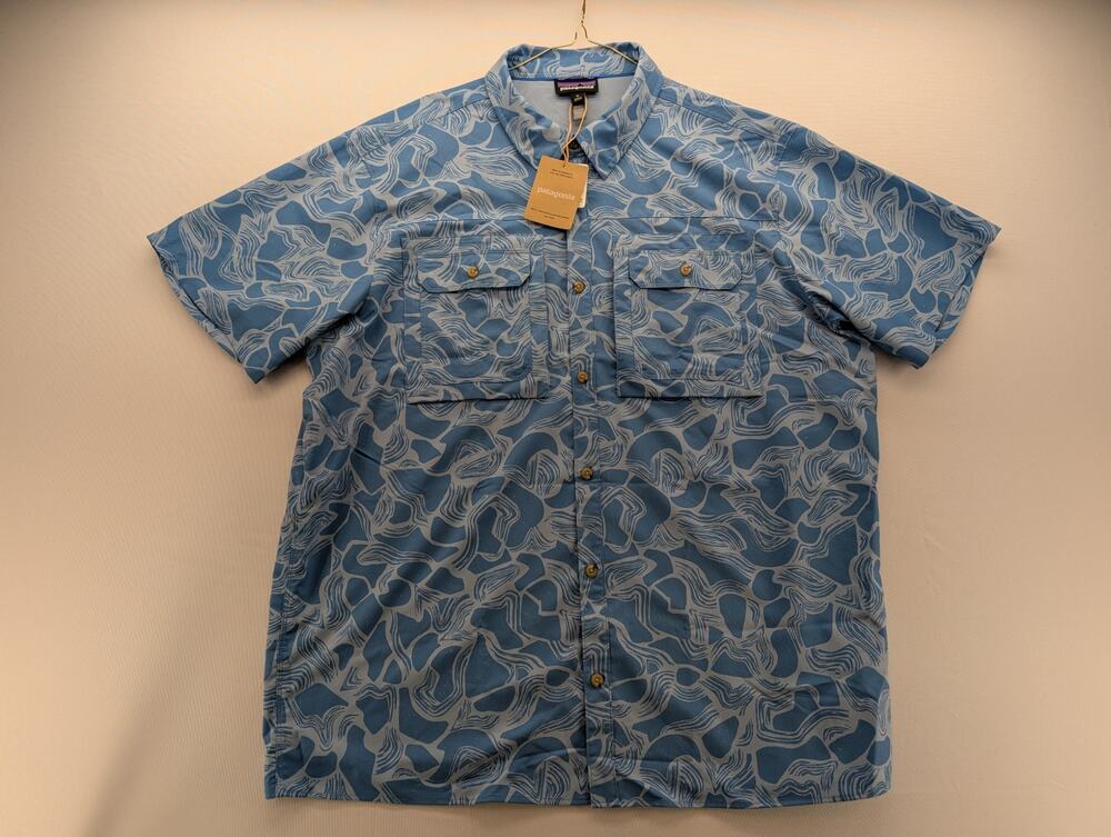 NWT Patagonia Men's Short-Sleeved Self-Guided Sun Shirt in Shore Blue size XL